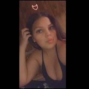 Meet your Posher, Kayri